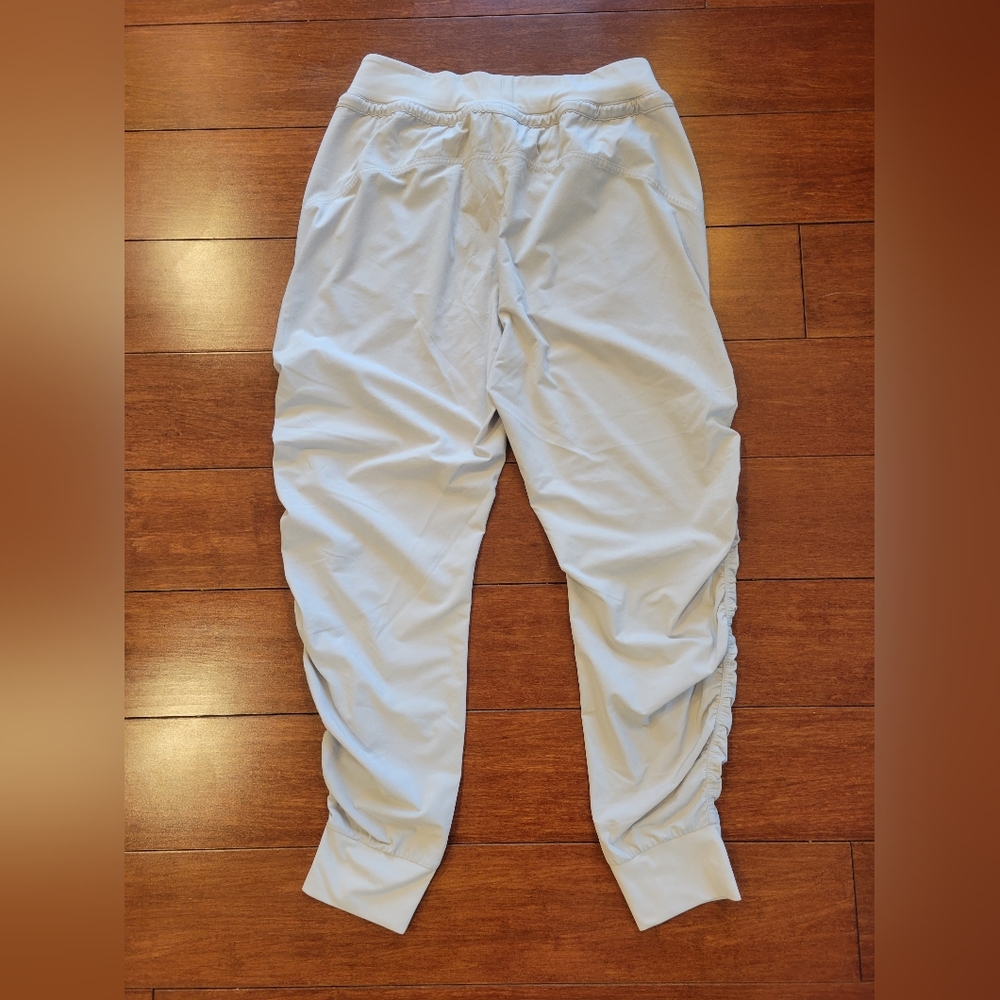 Athleta “Attitude" pant - Size 2 - Picture 2 of 3